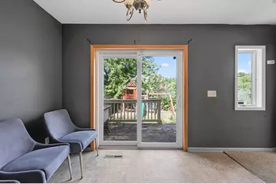 995 Rose Avenue E, Saint Paul, MN 55106 - Photo 15