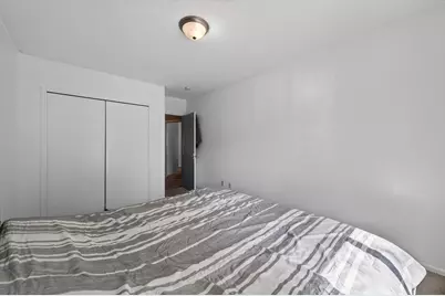 995 Rose Avenue E, Saint Paul, MN 55106 - Photo 17