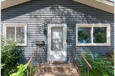 995 Rose Avenue E, Saint Paul, MN 55106 - Photo 29