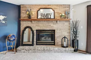 8944 Glen Edin Ln, Brooklyn Park, MN 55443 - Photo 31