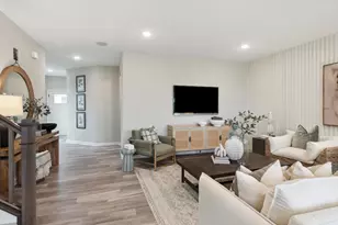 10375 Ithaca Ln N, Maple Grove, MN 55369 - Photo 3