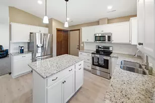 148 Highland Circle, Zumbrota, MN 55992 - Photo 7