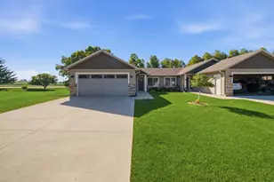 148 Highland Circle, Zumbrota, MN 55992 - Photo 1