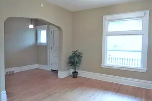 738 Magnolia Ave E, Saint Paul, MN 55106 - Photo 11