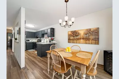 7201 Pontiac Circle, Chanhassen, MN 55317 - Photo 7
