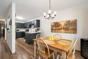 7201 Pontiac Cir, Chanhassen, MN 55317 - Photo 7