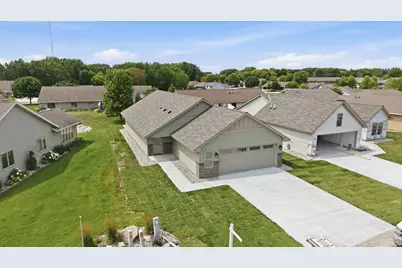 1807 Upper Trentwood Circle NE, Willmar, MN 56201 - Photo 5