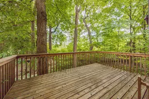 1106 Hollybrook Rd, Wayzata, MN 55391 - Photo 23