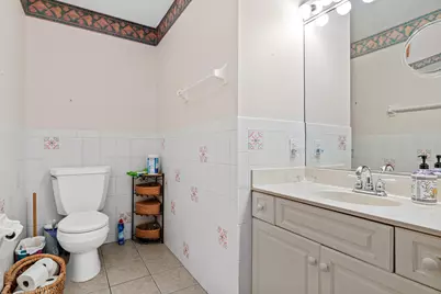 1870 Laurel Avenue, Saint Paul, MN 55104 - Photo 13