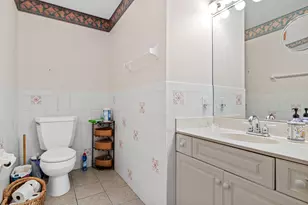 1870 Laurel Ave, Saint Paul, MN 55104 - Photo 13