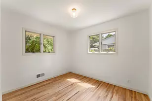 738 22nd Ave N, South Saint Paul, MN 55075 - Photo 13