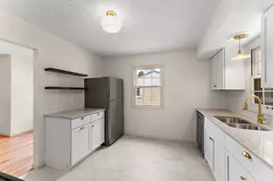 738 22nd Ave N, South Saint Paul, MN 55075 - Photo 9