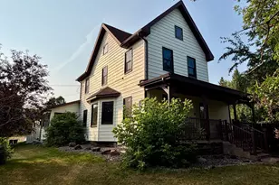 401 River Bluff Ave, Sandstone, MN 55072 - Photo 1