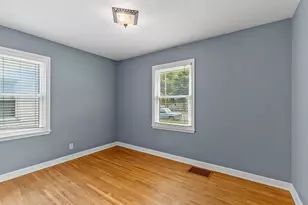 2099 Minnehaha Ave E, Saint Paul, MN 55119 - Photo 17