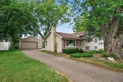 69 Dennis Lane N, Maplewood, MN 55119 - Photo 1