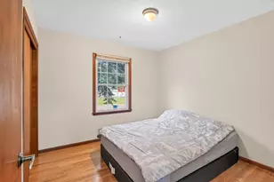69 Dennis Ln N, Maplewood, MN 55119 - Photo 23