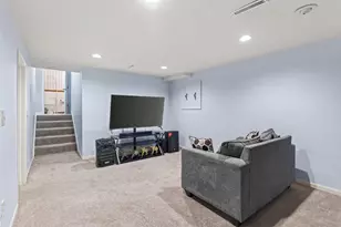 69 Dennis Ln N, Maplewood, MN 55119 - Photo 29