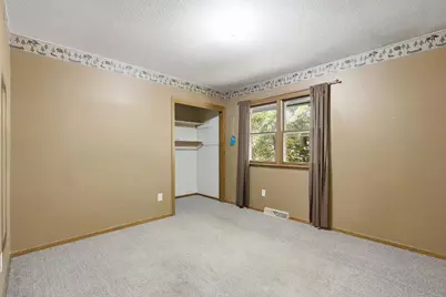 2814 Crosstown Boulevard NE, Andover, MN 55304 - Photo 17