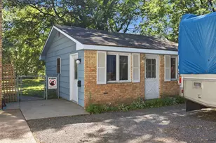 2814 Crosstown Blvd NE, Andover, MN 55304 - Photo 3