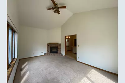 919 Abbott Street, Albert Lea, MN 56007 - Photo 7