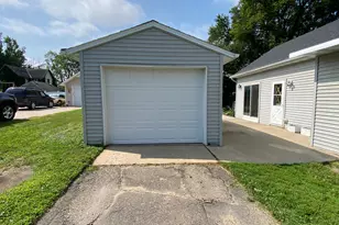919 Abbott St, Albert Lea, MN 56007 - Photo 45