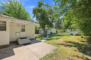 5355 Northport Dr, Brooklyn Center, MN 55429 - Photo 33