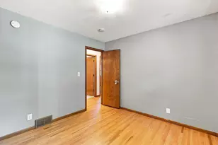 5355 Northport Dr, Brooklyn Center, MN 55429 - Photo 21