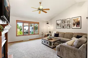 320 Hackberry Cir, Hastings, MN 55033 - Photo 5