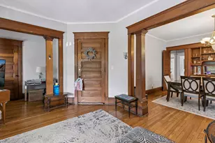1083 Hague Ave, Saint Paul, MN 55104 - Photo 23