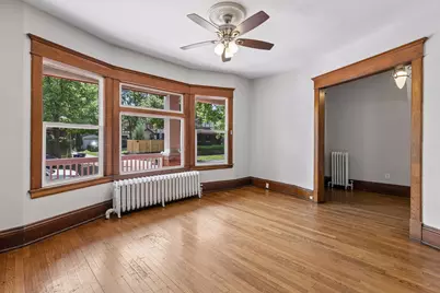 1083 Hague Avenue, Saint Paul, MN 55104 - Photo 7