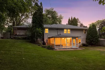 13101 Oakland Drive, Burnsville, MN 55337 - Photo 33