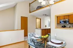 3062 Lake Shore Dr, Minneapolis, MN 55416 - Photo 7