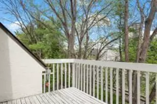 3062 Lake Shore Dr, Minneapolis, MN 55416 - Photo 29