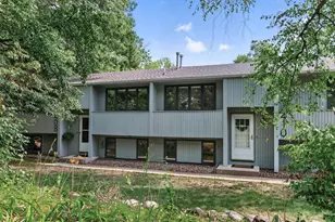 408-410 Cardigan Rd, Shoreview, MN 55126 - Photo 3