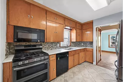 32 Maryland Avenue E, Saint Paul, MN 55117 - Photo 11