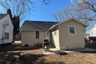 810 13th St, Clarkfield, MN 56223 - Photo 9