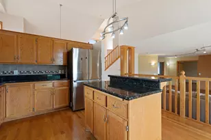 10049 Butternut Ct N, Brooklyn Park, MN 55443 - Photo 15