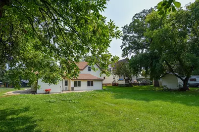 661 N Central Street, Warren, MN 56762 - Photo 33