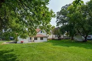 661 N Central St, Warren, MN 56762 - Photo 33