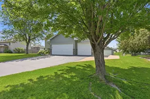 6260 142nd Ln NW, Ramsey, MN 55303 - Photo 5