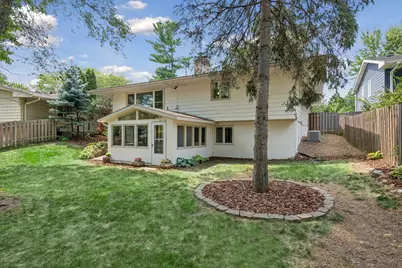 2349 Texas Avenue S, Saint Louis Park, MN 55426 - Photo 37