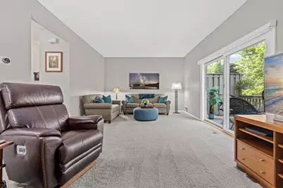 10304 Berkshire Road, Bloomington, MN 55437 - Photo 19