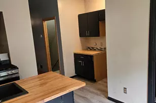 565 State St, Saint Paul, MN 55107 - Photo 3