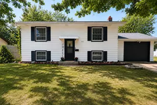 1017 25th Ave N, Saint Cloud, MN 56303 - Photo 1
