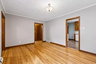 870 22nd Ave SE, Minneapolis, MN 55414 - Photo 5