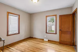 870 22nd Ave SE, Minneapolis, MN 55414 - Photo 11