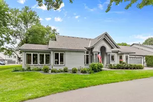2556 Sumac Ridge, White Bear Lake, MN 55110 - Photo 23