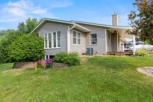 4038 Wells Lake Way, Faribault, MN 55021 - Photo 7