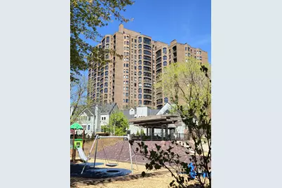 1235 Yale Place #1701, Minneapolis, MN 55403 - Photo 3