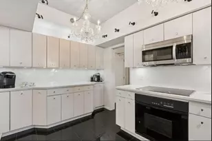 1235 Yale Pl, Minneapolis, MN 55403 - Photo 29